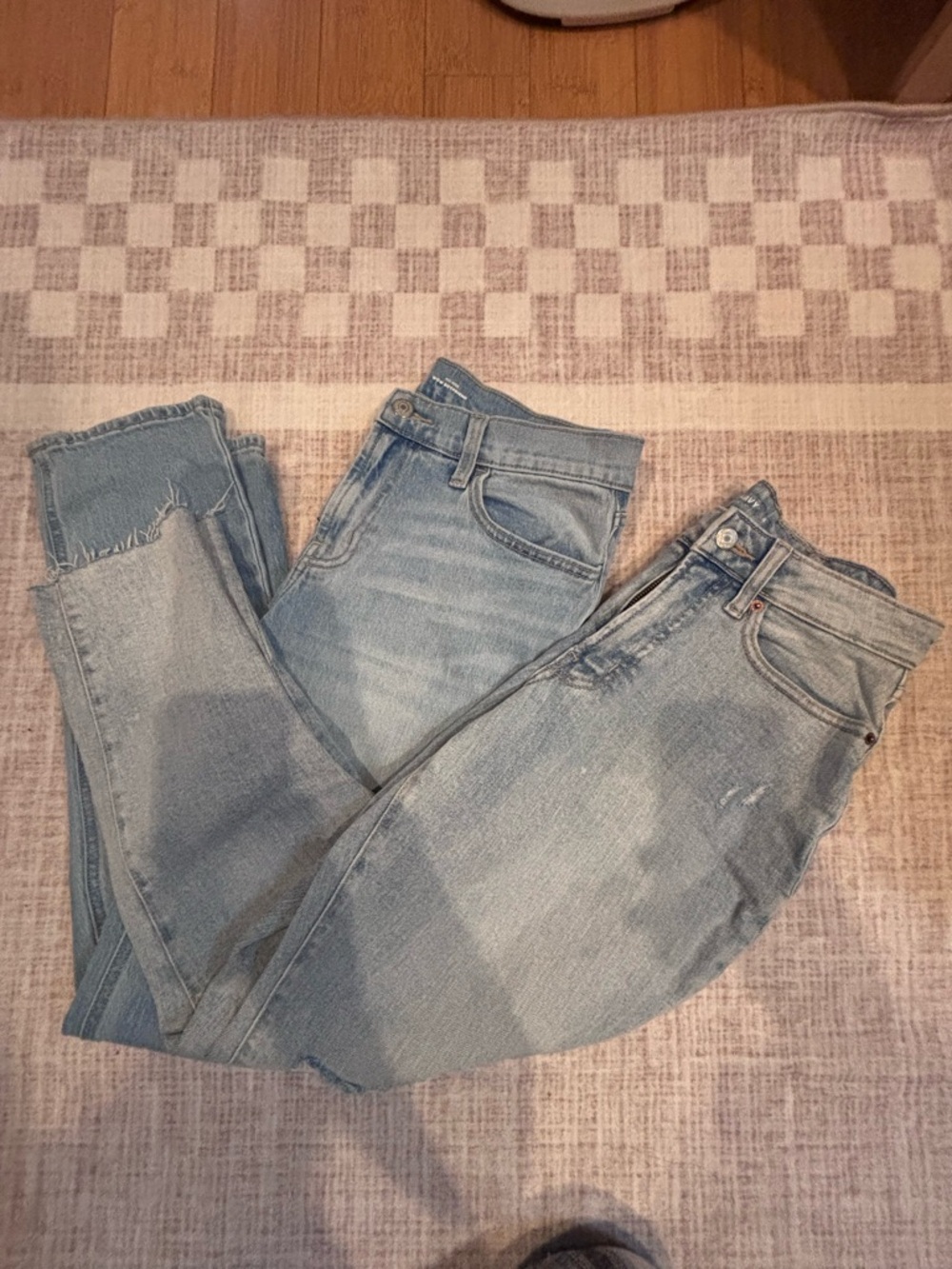 Old Navy Light Wash High-Rise Straight Jeans